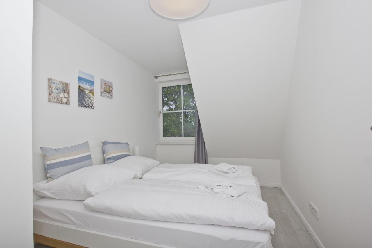 Gratis Nutzung Vom Ahoi Erlebnisbad Und Sauna In Sellin - Haus Inselwind Fewo Meerwellen Groß Zicker Eksteriør billede